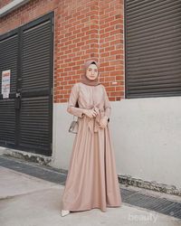 Ide Outfit Acara Prom Night Hijabers